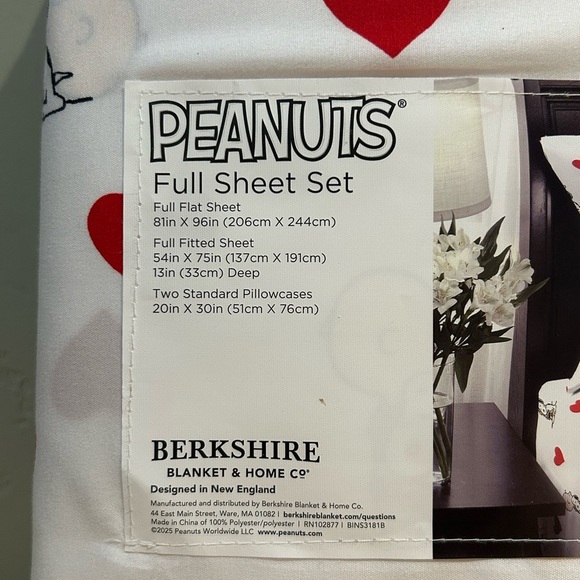 Berkshire PEANUTS Snoopy Hearts And Love 3 Piece Cozy Full Sheet Set - Picture 6 of 8